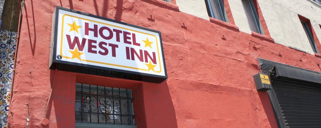 Hotel West Inn Hollywood — photo 58 of 60
