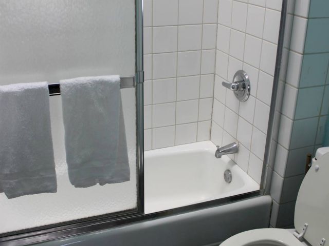 Hotel West Inn Hollywood — photo 17 of 60